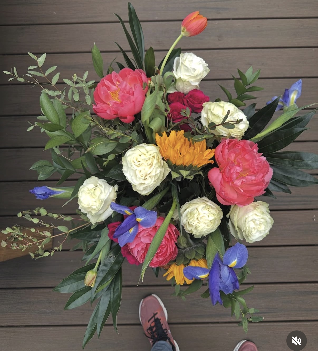 Spring garden mixed bouquet arrangement