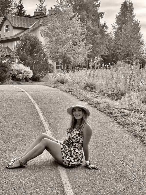Leila — founder of Lilies Petal & Breeze